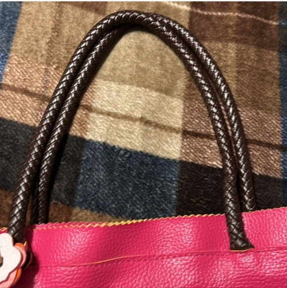 Vibrant Pink Tote with Floral Charms - Picture 3 of 16